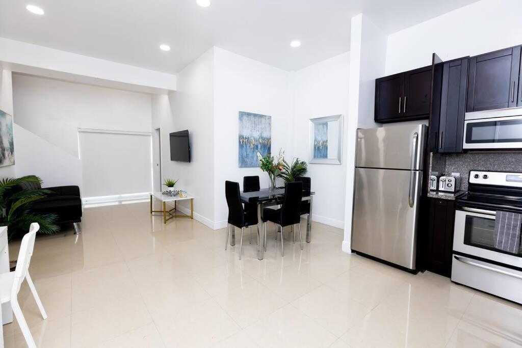 Comfortable 4Br Townhome At Calle 8 Μαϊάμι Εξωτερικό φωτογραφία