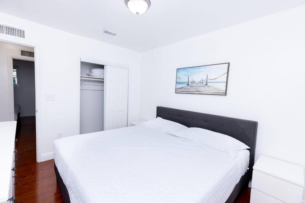 Comfortable 4Br Townhome At Calle 8 Μαϊάμι Εξωτερικό φωτογραφία